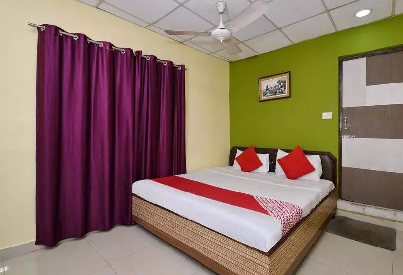 ホテル Zo Rooms Kashi Vishwanath Temple