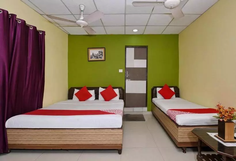 ホテル Zo Rooms Kashi Vishwanath Temple