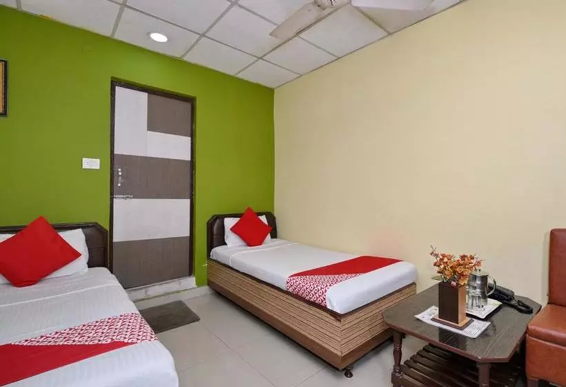 ホテル Zo Rooms Kashi Vishwanath Temple