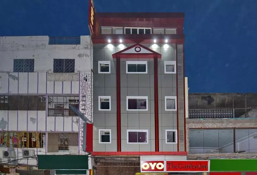 ホテル Zo Rooms Kashi Vishwanath Temple