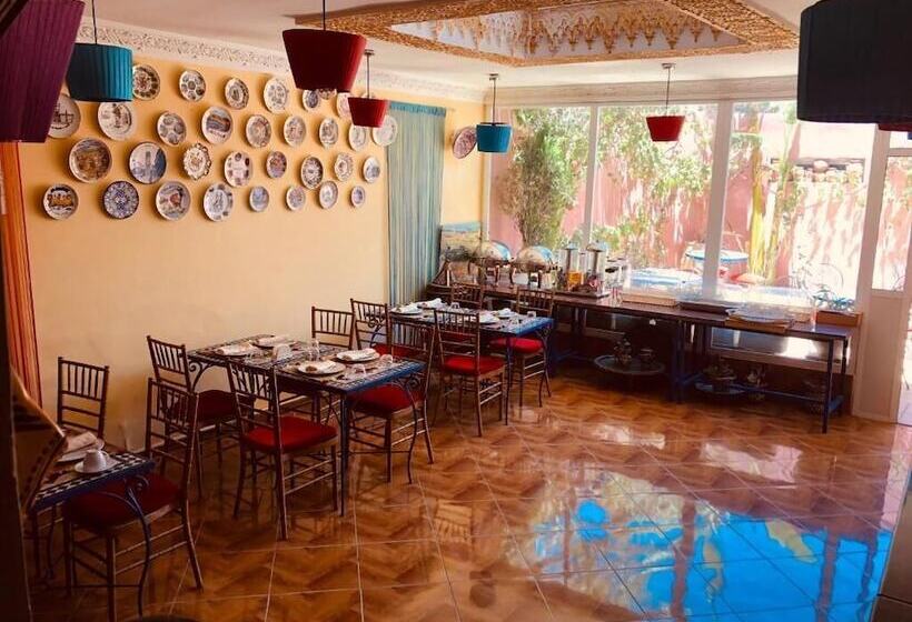 Pension (Hôtel basse catégorie) Malabata Guest House