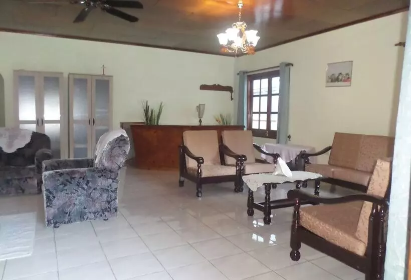 پانسیون Villa Bananier