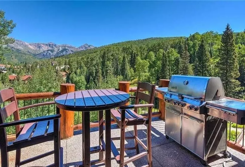 Townhome On The Creek 135