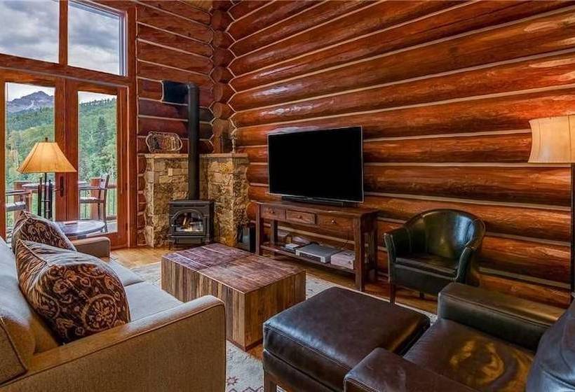 Townhome On The Creek 135