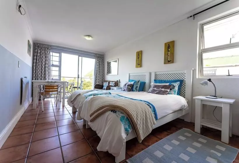 Aestas Bed & Breakfast