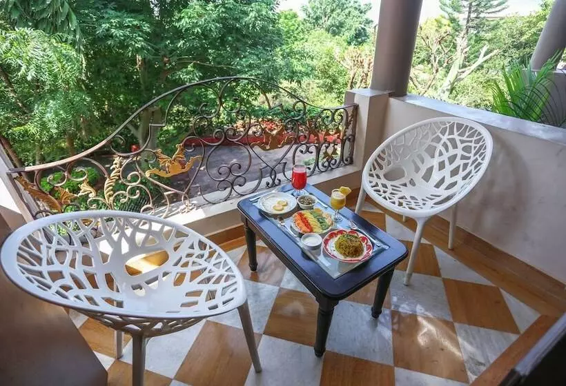 Araliayas Resort & Spa