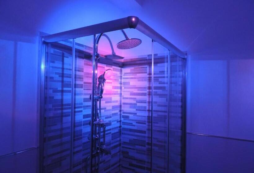 تختخواب و صبحانه In Itinera