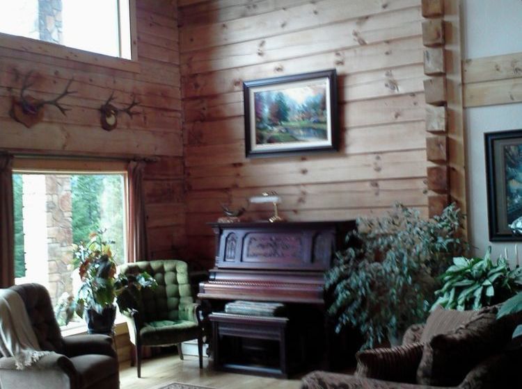 Mt. Emily Ranch Bed And Breakfast