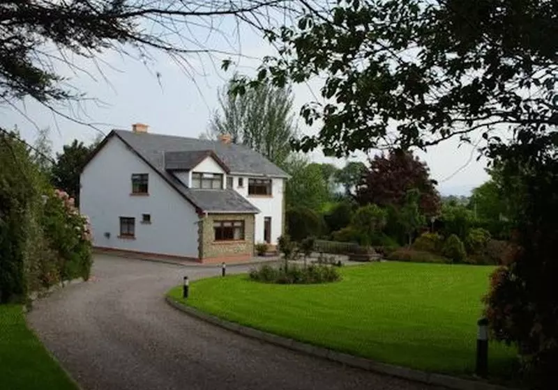 Beenoskee Bed And Breakfast