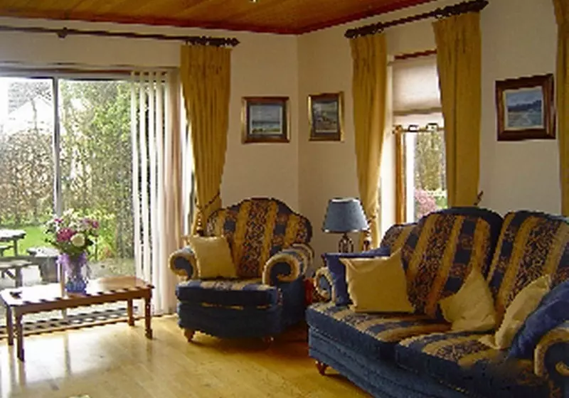 Beenoskee Bed And Breakfast