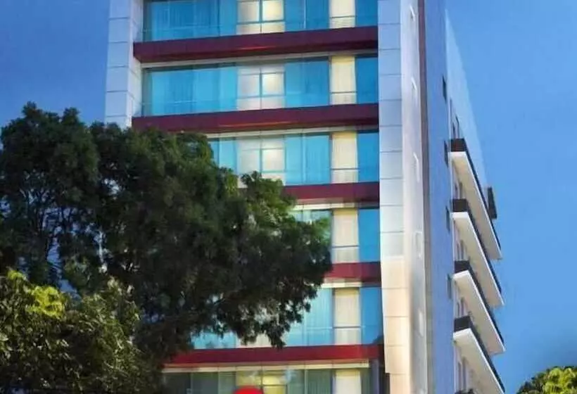 Amaris Hotel Setiabudhi   Bandung