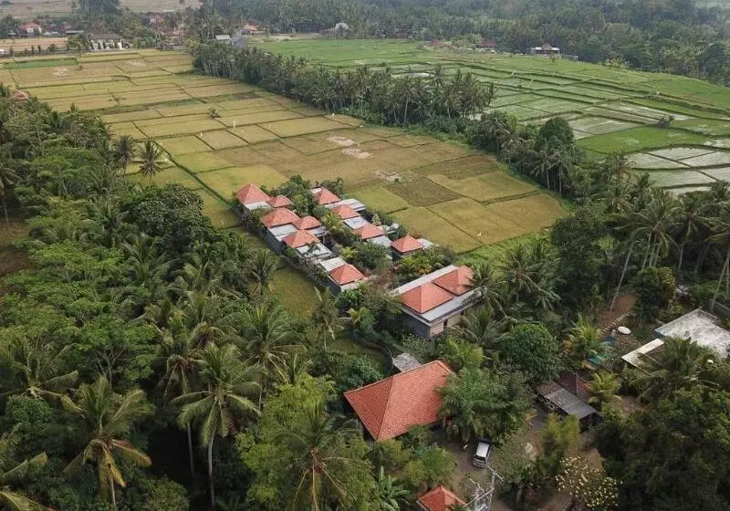 Hotelli Asri Sari Villa Ubud