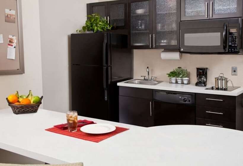 בית מלון כפרי Candlewood Suites Bemidji   Paul Bunyan By Ihg