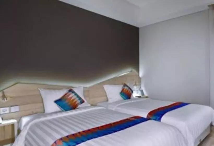 D Max Hotel & Convention Lombok