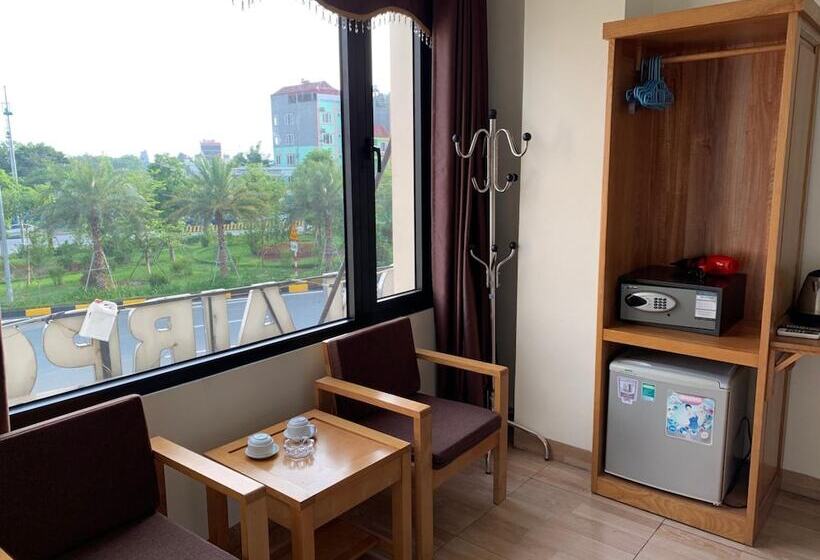 Hotel Dragon Airport