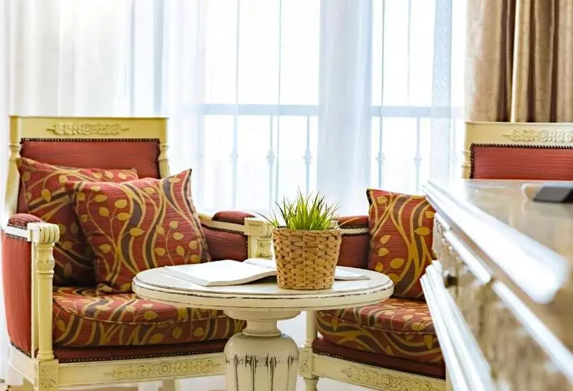 Hotelli Primea Beach Residence