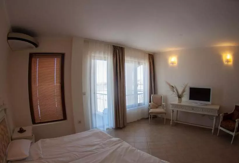 Hotelli Primea Beach Residence