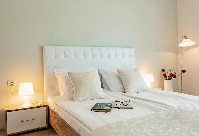 Отель Primea Beach Residence