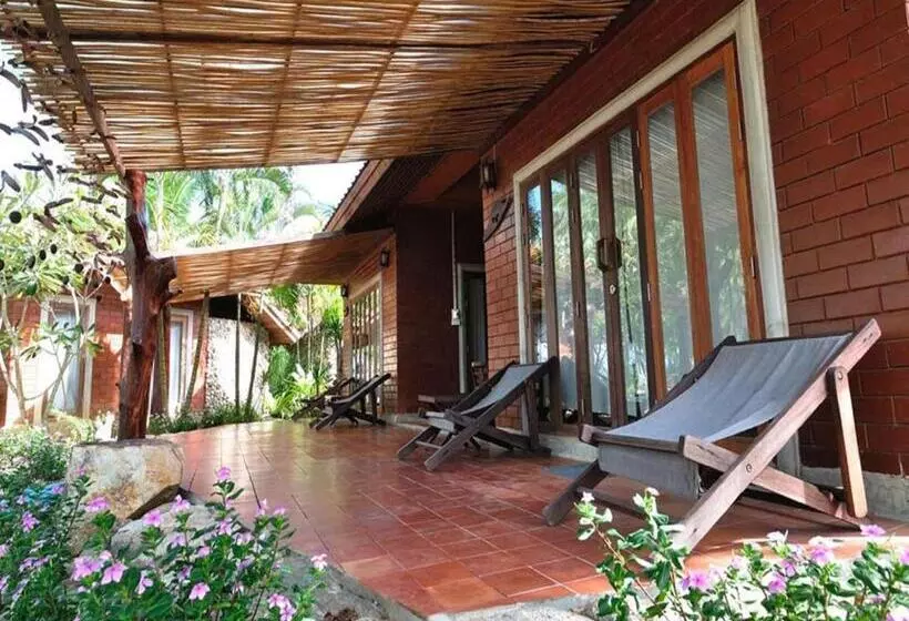 Hotelli Rachavadee Bankrut Resort