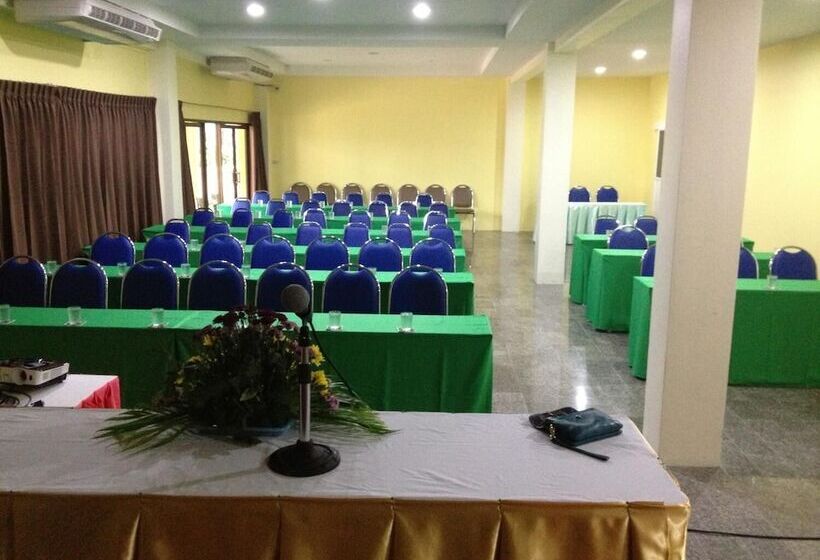 Отель Ranong Garden