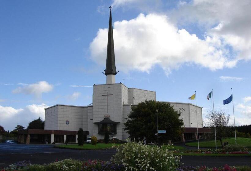 Отель Rosmo House B&b