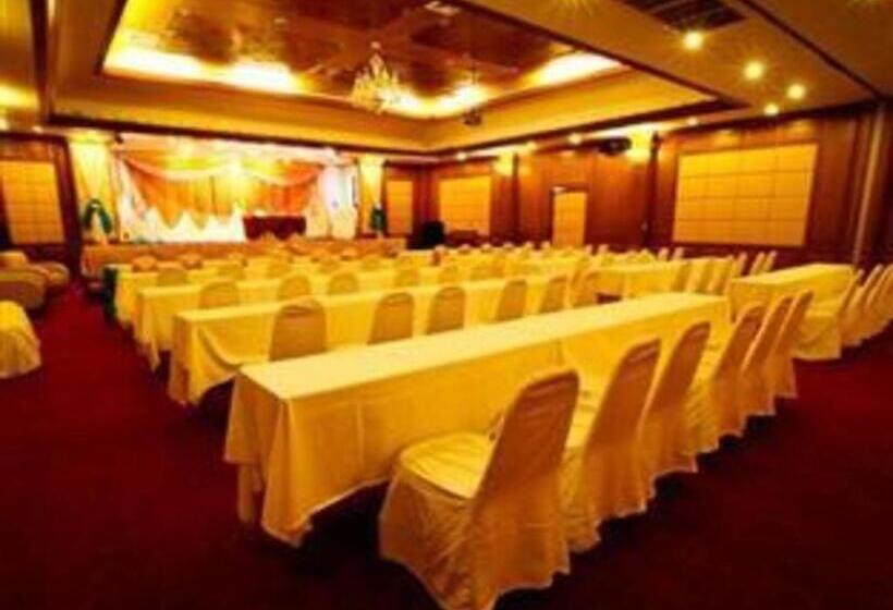 호텔 The Ligor City