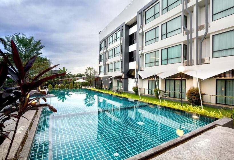 ホテル Udtel Boutique