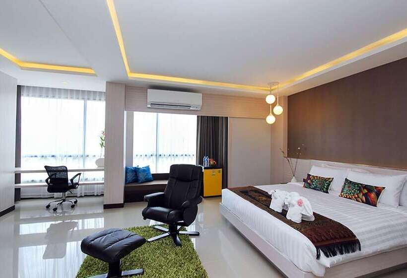 ホテル Udtel Boutique