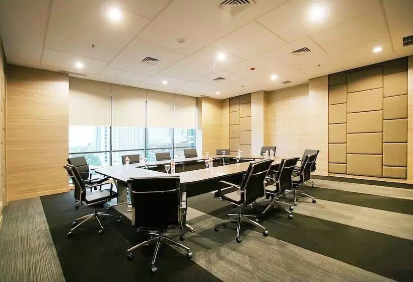 Vasaka Hotel Jakarta Managed By Dafam