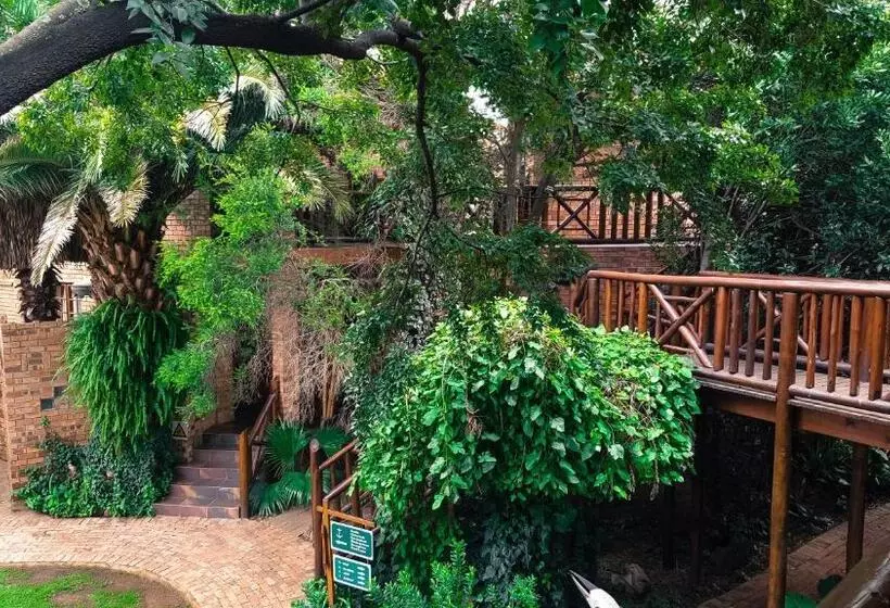 Majatalo Aark Guest Lodge