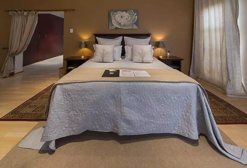 ペンション Adeo