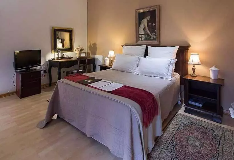 ペンション Adeo