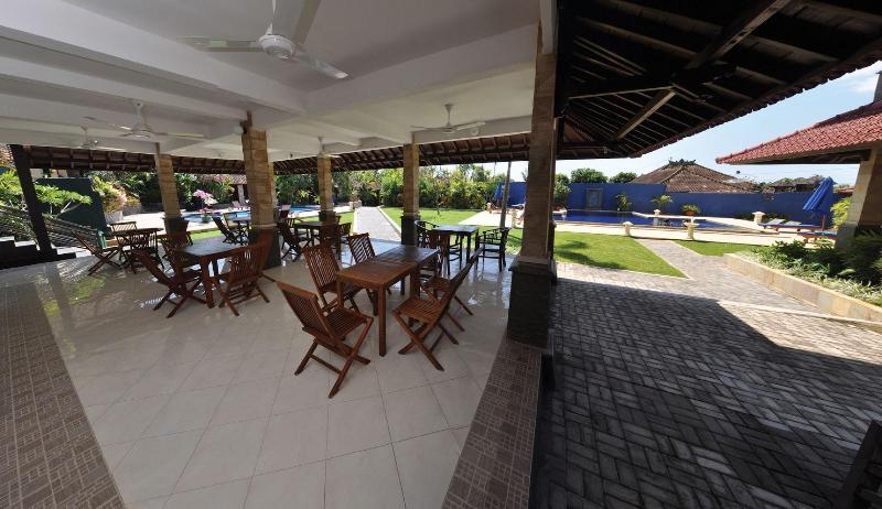 리조트 Tulamben Wreck Divers