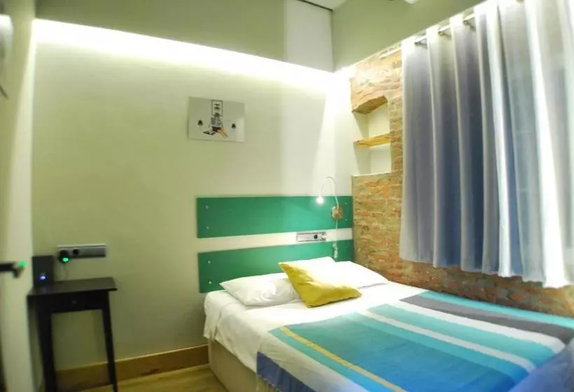 Welcome Apartments Retiro Park Charme