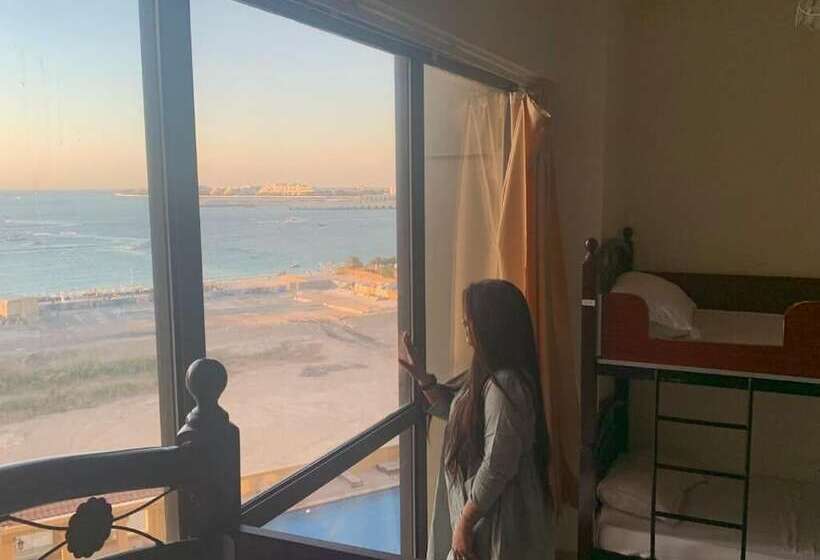 Bollywood Beach Hostel