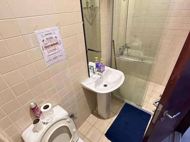 Bollywood Beach Hostel