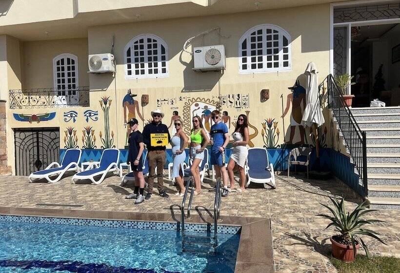 هتل Royal Mountain