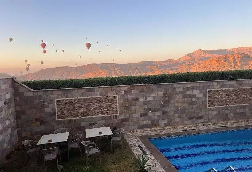 هتل Royal Mountain