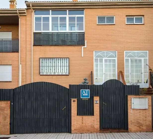 Casa Montesol