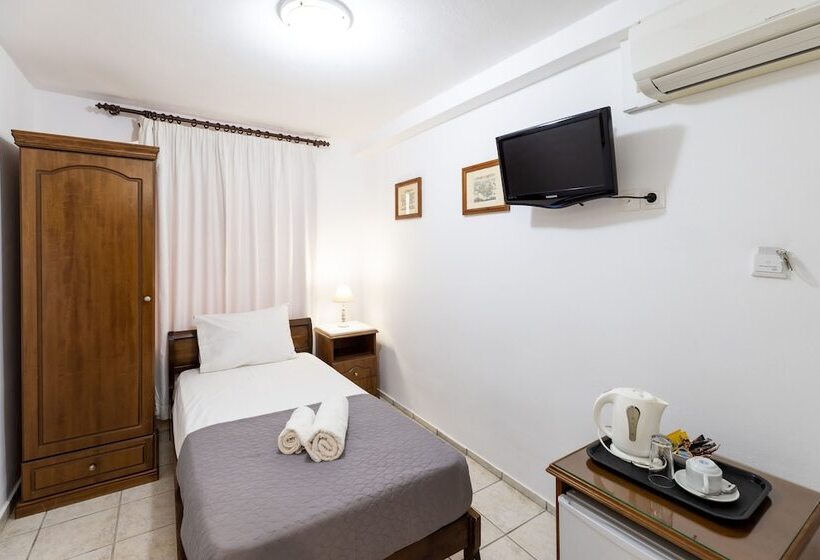 호텔 Achilleas Pension