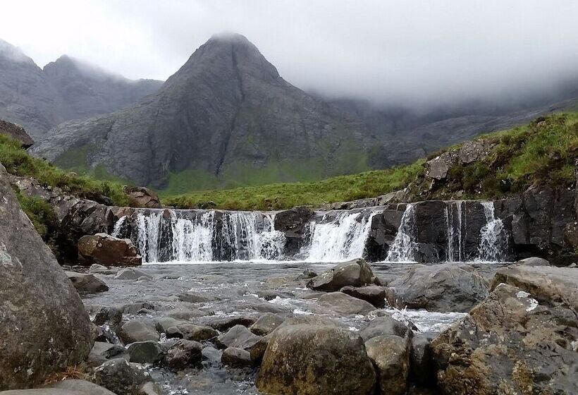 בית מלון כפרי Clifton Cottage