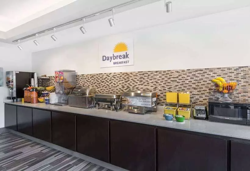 Hotelli Days Inn & Suites By Wyndham Katy