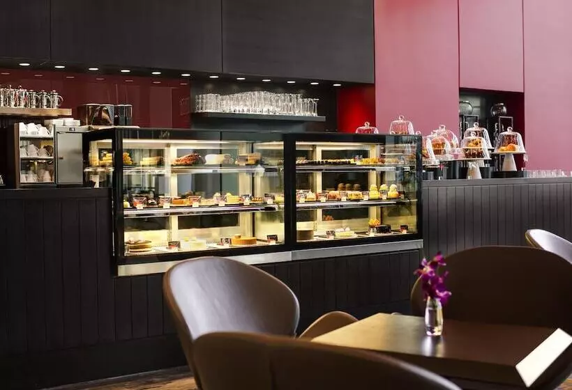 هتل Downtown Rotana