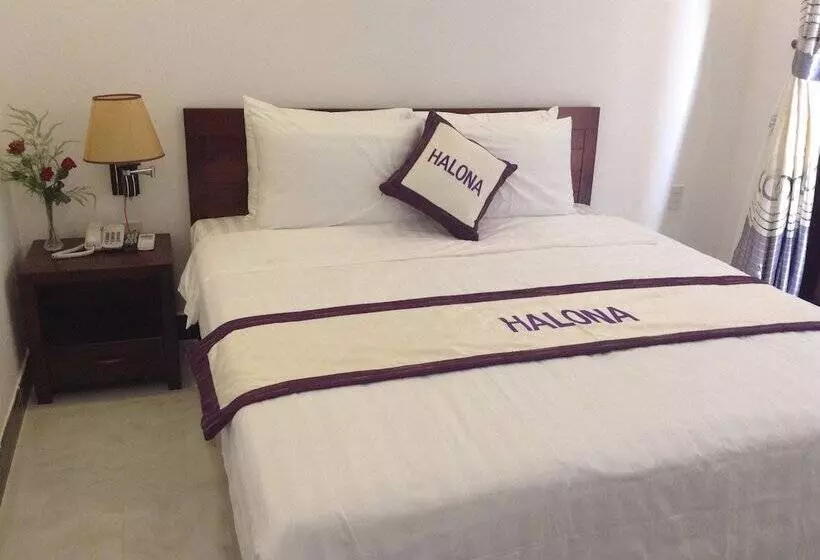 هتل Halona