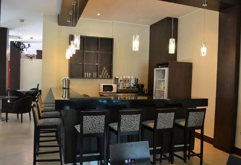 هتل Jardy Hôtel & Suites