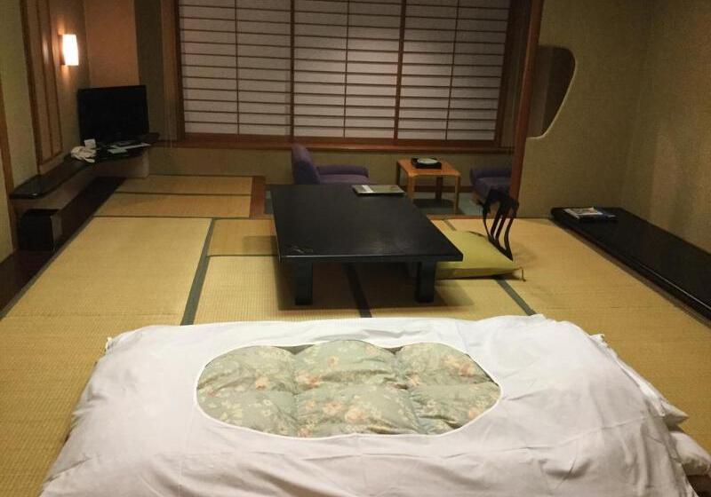 בית מלון כפרי Kaike Tsuruya