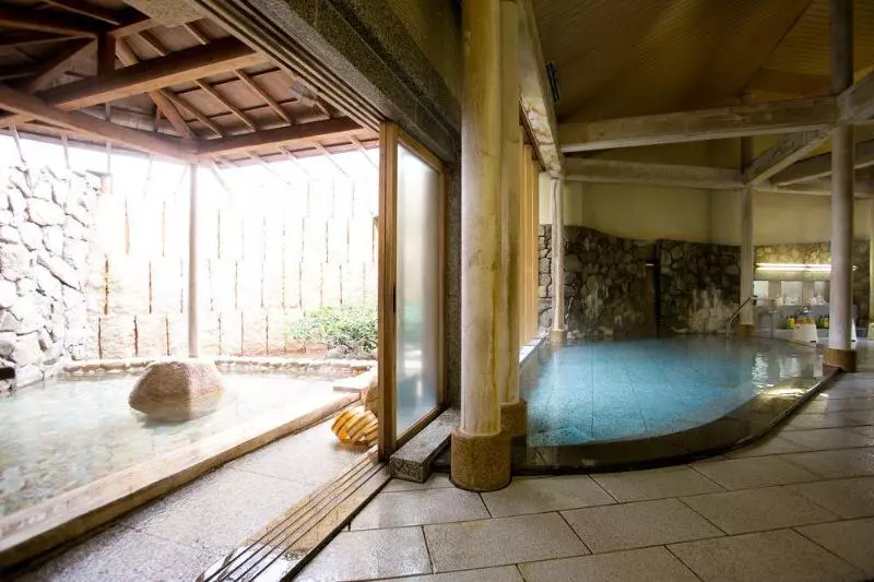 Hotelli Kaike Tsuruya