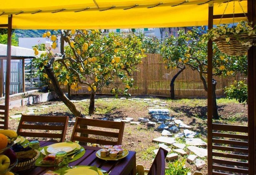 ホテル La Limonaia