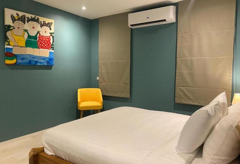 Otel Le Petit Saint Tropez