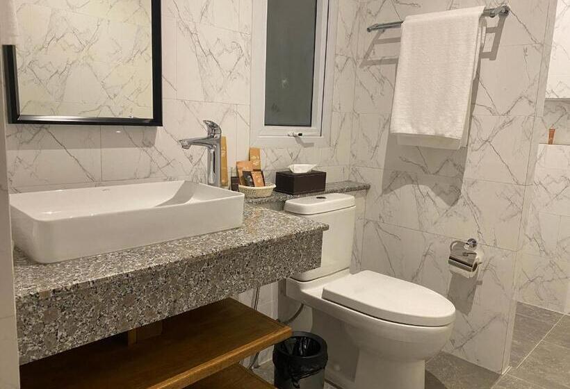 Otel Le Petit Saint Tropez